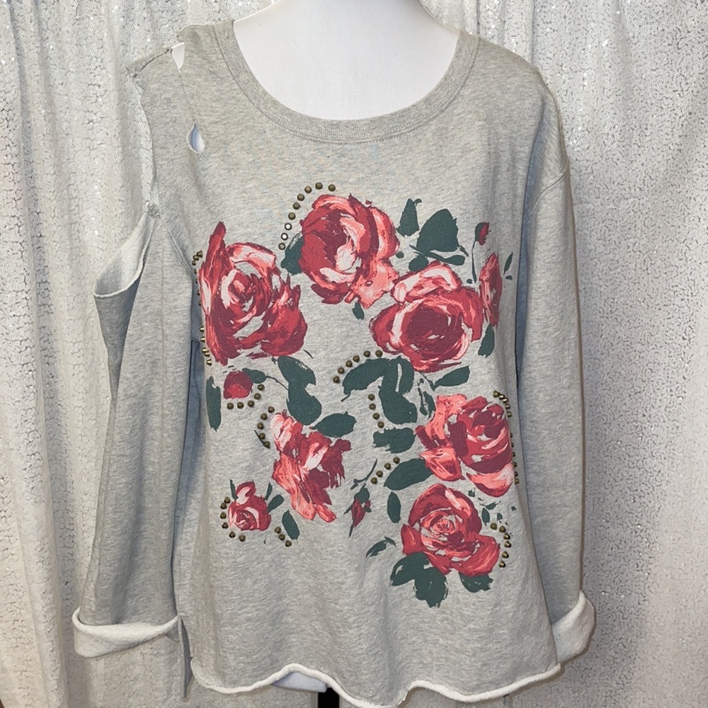 Sanctuary Rose/Brass Stud Cold Shoulder Sweatshirt - Picture 2 of 5